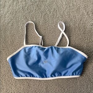 Alo Yoga Airlift Charger Bra Crystal Clear Blue size L
